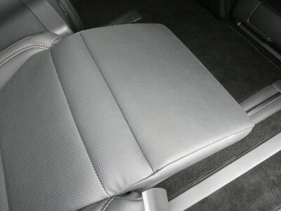 صورة 114 لـ 2025 Toyota ALPHARD