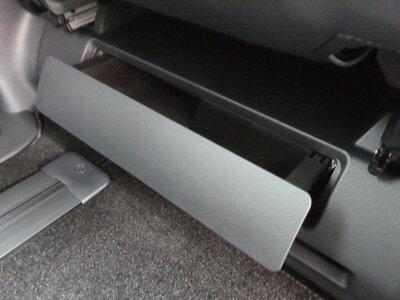 صورة 133 لـ 2025 Toyota ALPHARD