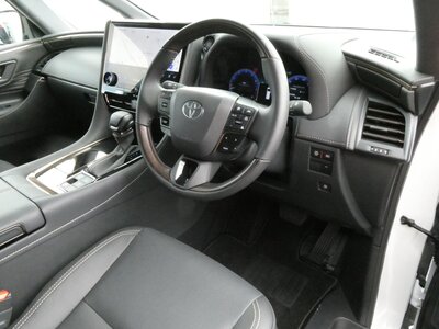 صورة 149 لـ 2025 Toyota ALPHARD