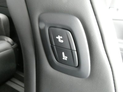 صورة 103 لـ 2025 Toyota ALPHARD