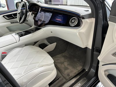صورة 29 لـ 2024 Mercedes-BENZ EQS SUV MAYBACH