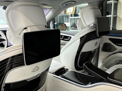 صورة 35 لـ 2024 Mercedes-BENZ EQS SUV MAYBACH