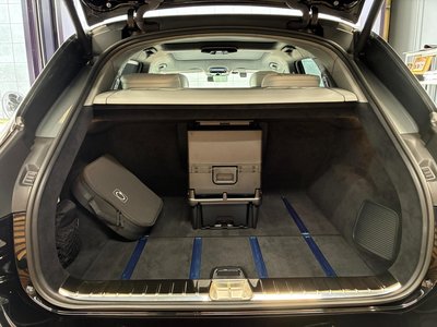 صورة 42 لـ 2024 Mercedes-BENZ EQS SUV MAYBACH