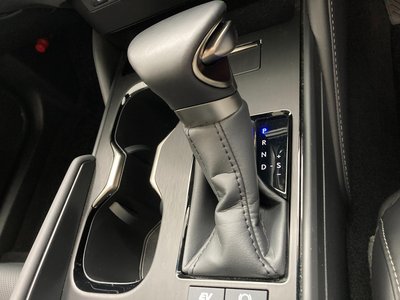 2025 Lexus ES thumbnail 21