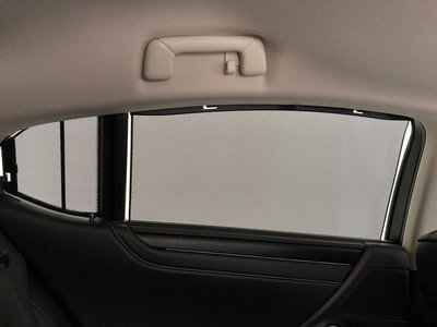 2025 Lexus ES thumbnail 30