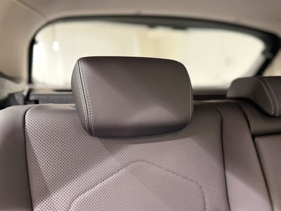 2025 BMW X1 photo 13