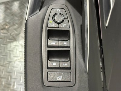 2025 BMW X1 photo 11
