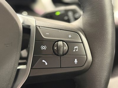 2025 BMW X1 thumbnail 30