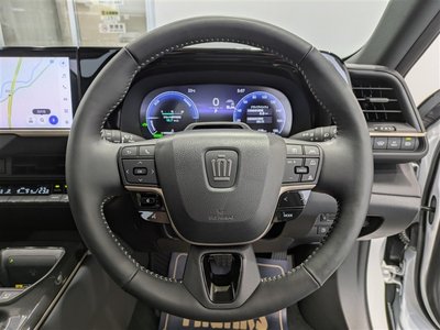 2025 Toyota CROWN SPORT photo 23