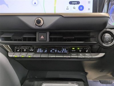 2025 Toyota CROWN SPORT photo 27
