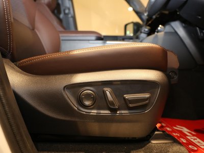 صورة مصغرة 35 لـ 2025 Toyota LAND CRUISER 250
