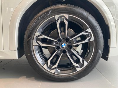 صورة 8 لـ 2025 BMW X2