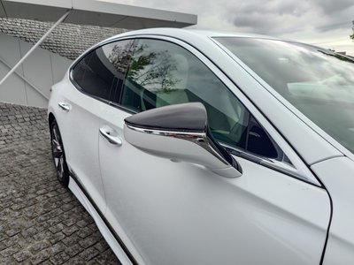 2018 Lexus LS photo 5