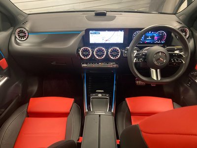2025 Mercedes-BENZ GLA photo 6