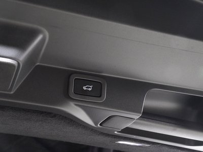 2019 LAND Rover RANGE ROVER SPORT — миниатюра 44