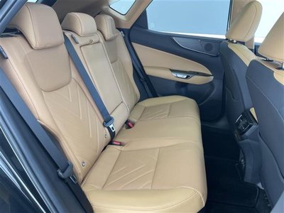 صورة 26 لـ 2025 Lexus NX