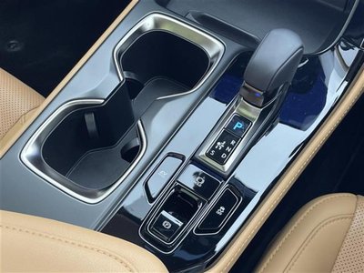 صورة 33 لـ 2025 Lexus NX