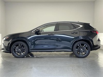 صورة 23 لـ 2025 Lexus NX