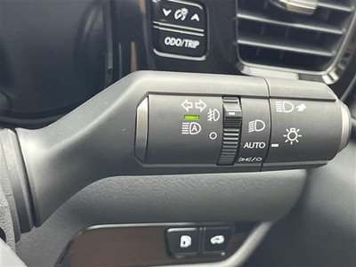 صورة 37 لـ 2025 Lexus NX