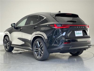 صورة 24 لـ 2025 Lexus NX