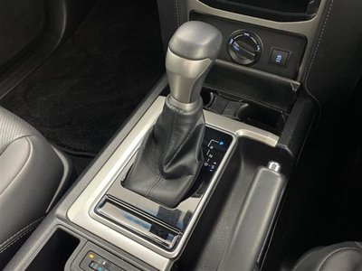 صورة 17 لـ 2023 Toyota LAND CRUISER PRADO