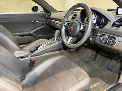 2019 Porsche 718 — миниатюра 16