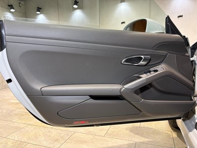 2019 Porsche 718 — миниатюра 20