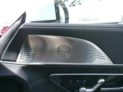 2025 Mercedes-BENZ GT AMG thumbnail 41