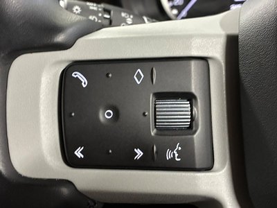 2023 LAND Rover DEFENDER thumbnail 38