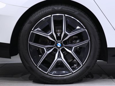 صورة مصغرة 40 لـ 2026 BMW 5 SERIES TOURING