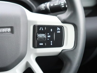 2023 LAND Rover DEFENDER photo 3