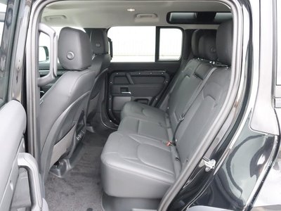 2023 LAND Rover DEFENDER thumbnail 50