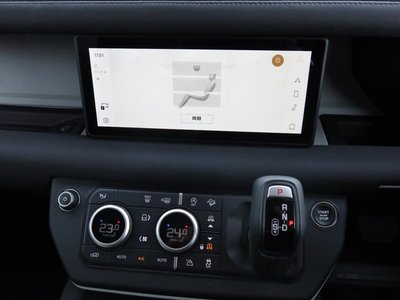 2023 LAND Rover DEFENDER photo 11
