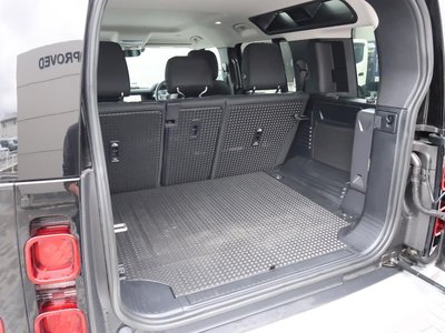 2023 LAND Rover DEFENDER thumbnail 48