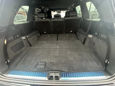 2025 Mercedes-BENZ GLS photo 11