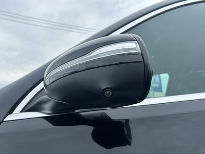 2025 Mercedes-BENZ GLS thumbnail 55
