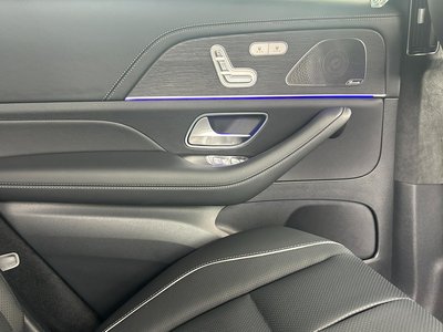 2025 Mercedes-BENZ GLS thumbnail 25