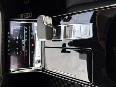 2023 AUDI A8 photo 14