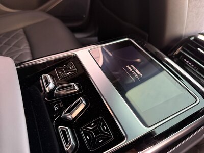 2023 AUDI A8 thumbnail 46