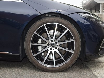 صورة 9 لـ 2022 Mercedes-BENZ EQS