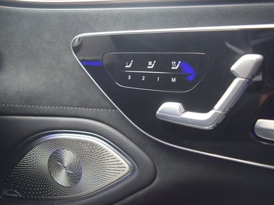 صورة 28 لـ 2022 Mercedes-BENZ EQS