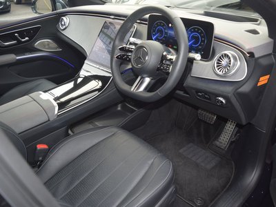 صورة 16 لـ 2022 Mercedes-BENZ EQS
