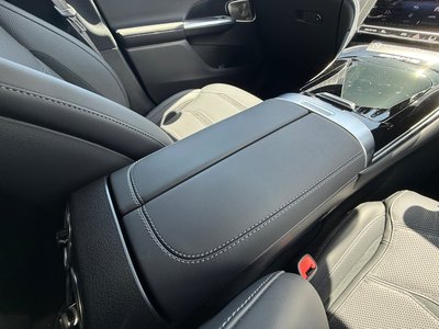 2025 Mercedes-BENZ GLC AMG thumbnail 57