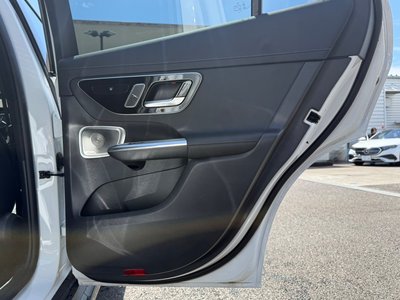 2025 Mercedes-BENZ GLC AMG thumbnail 34
