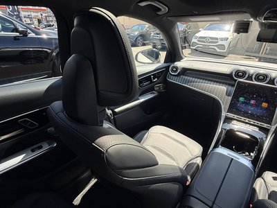 2025 Mercedes-BENZ GLC AMG thumbnail 42