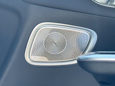 2025 Mercedes-BENZ GLC AMG thumbnail 31