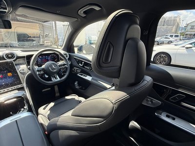2025 Mercedes-BENZ GLC AMG thumbnail 43