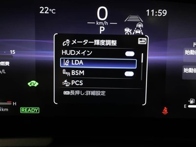 صورة 28 لـ 2025 Toyota CROWN CROSSOVER