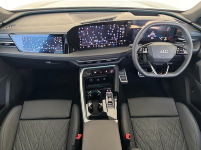 2025 AUDI SQ5 SPORTBACK photo 2