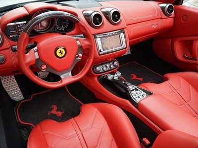 2013 Ferrari CALIFORNIA 30 缩略图 4